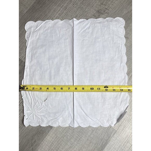 Fabric Napkins Set of 12 White With Embroidery And Scalloped Edges 15” READ - Picture 4 of 7